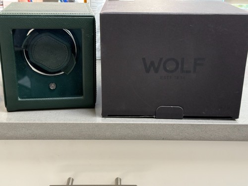 Wolf model cubs green - wolf, m